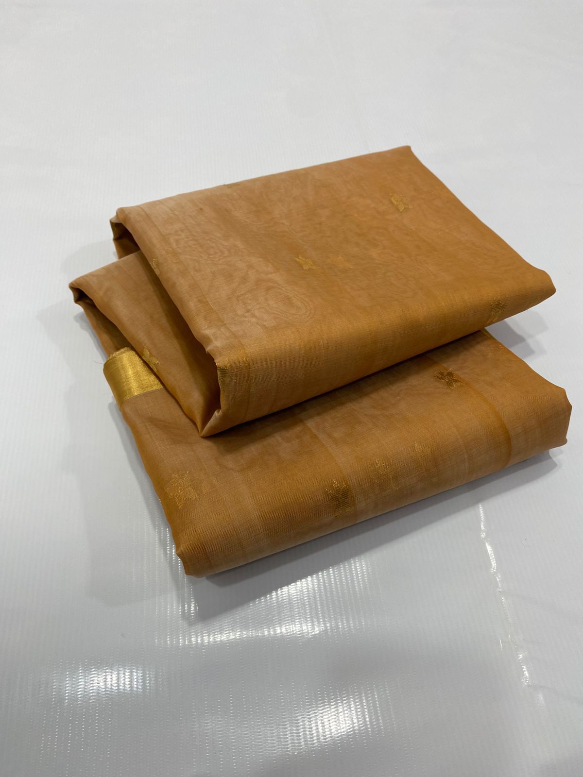 Golden Butti Chanderi
